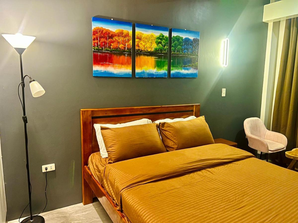 Sky Traveller Suites Panglao Bagian luar foto