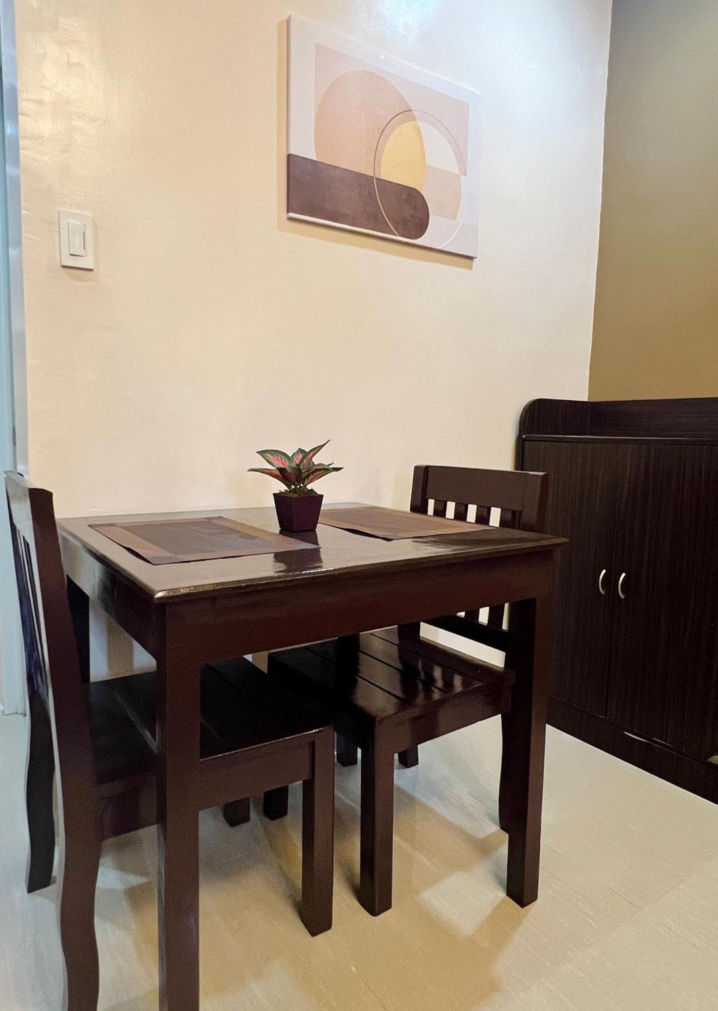 Sky Traveller Suites Panglao Bagian luar foto