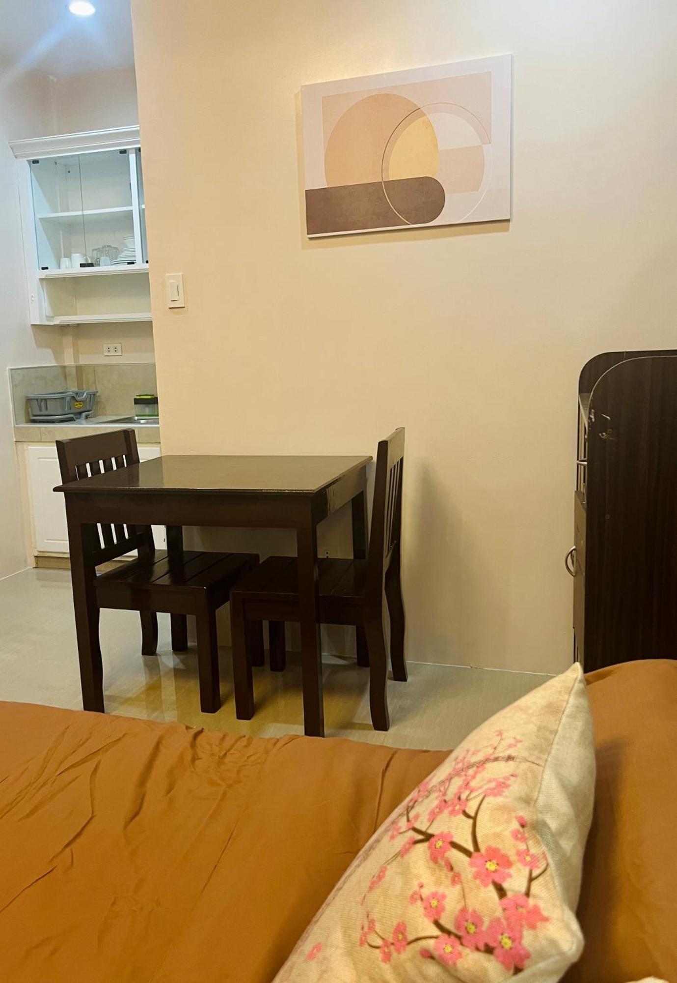 Sky Traveller Suites Panglao Bagian luar foto